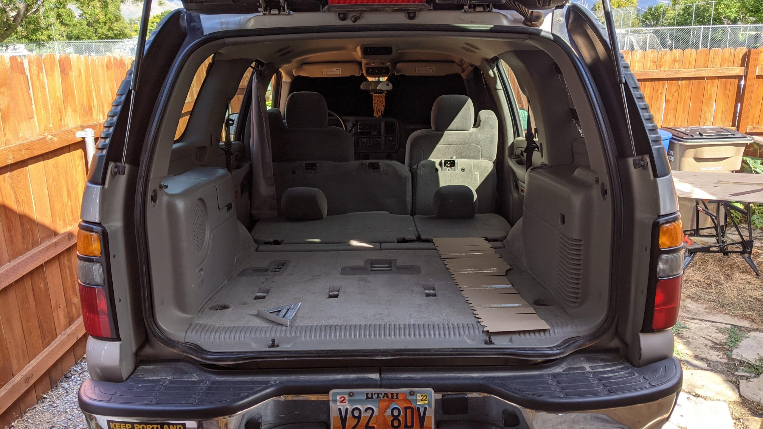 2006 Chevy Tahoe trunk with seats removed.